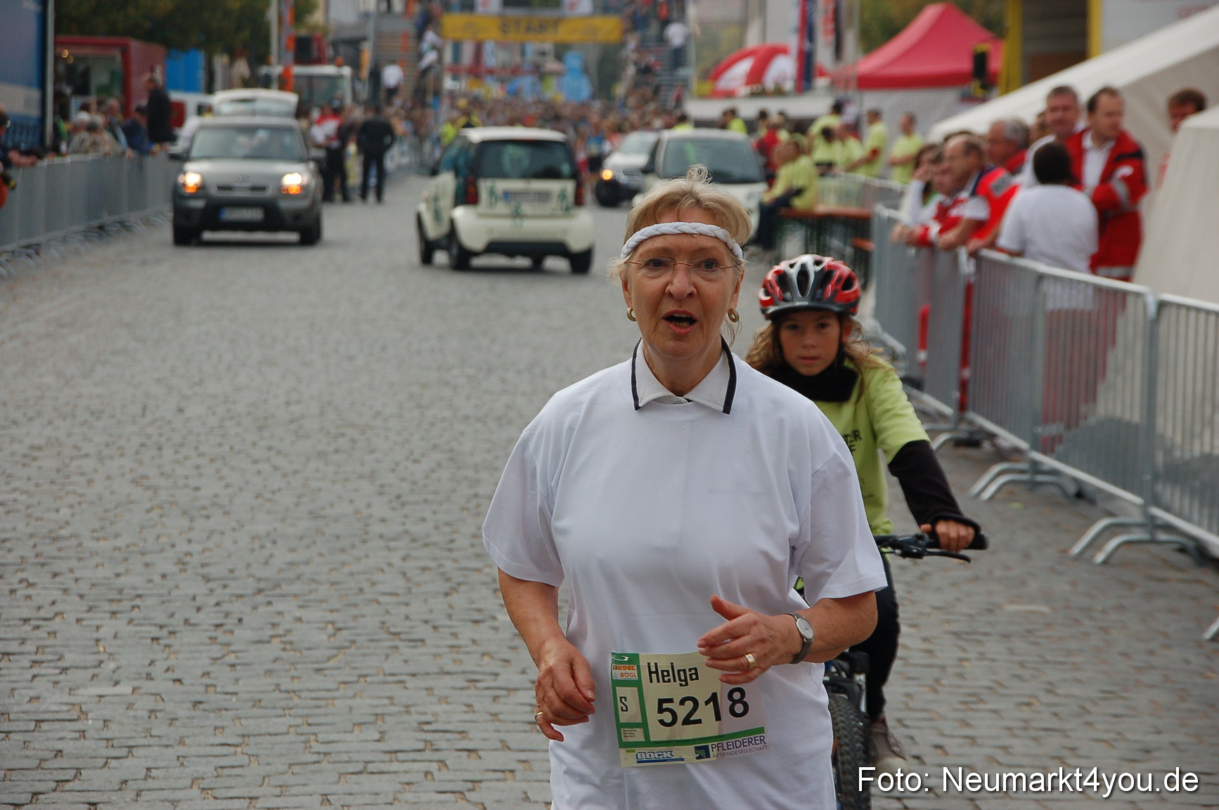 0009 Stadtlauf Neumarkt Unterer Markt 200909